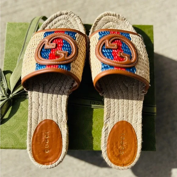 GUCCI ~ Like New! 2023 SE Women's Interlocking G espadrille, size 37, 7US. - Picture 3 of 9